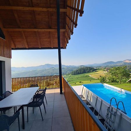 Villa Strtenica In The Vineyard Pristava pri Mestinju Eksteriør bilde